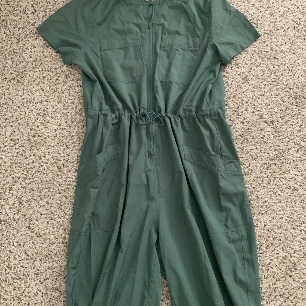 Women’s Green One-Piece Romper with Drawstrings